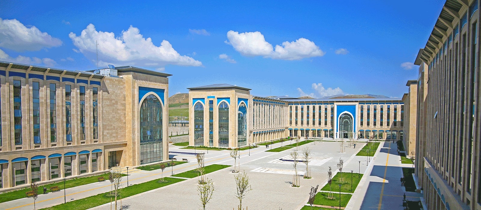 جامعة يلدرم بايازيت